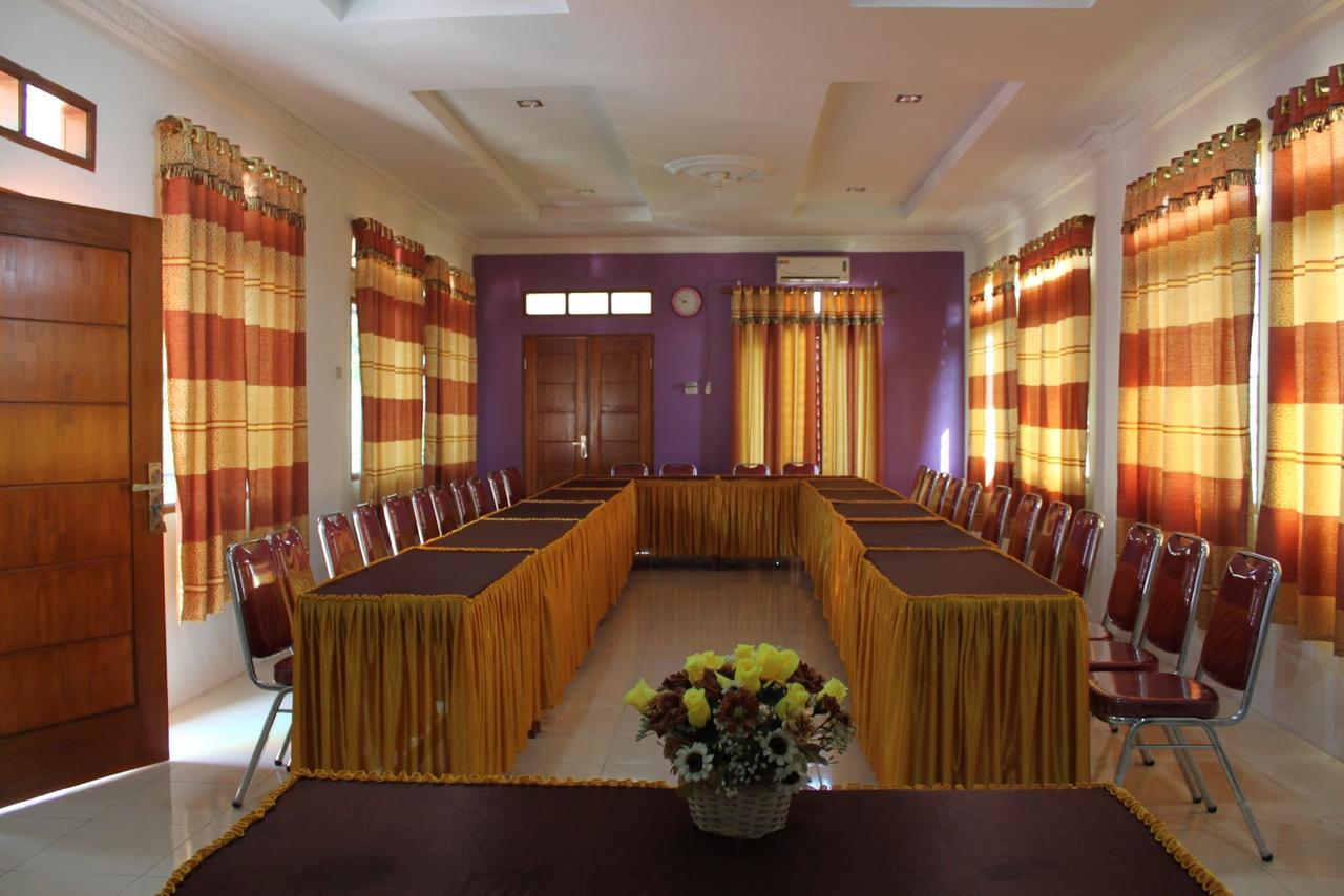 Pondok Cemara Hotel Medan Kültér fotó