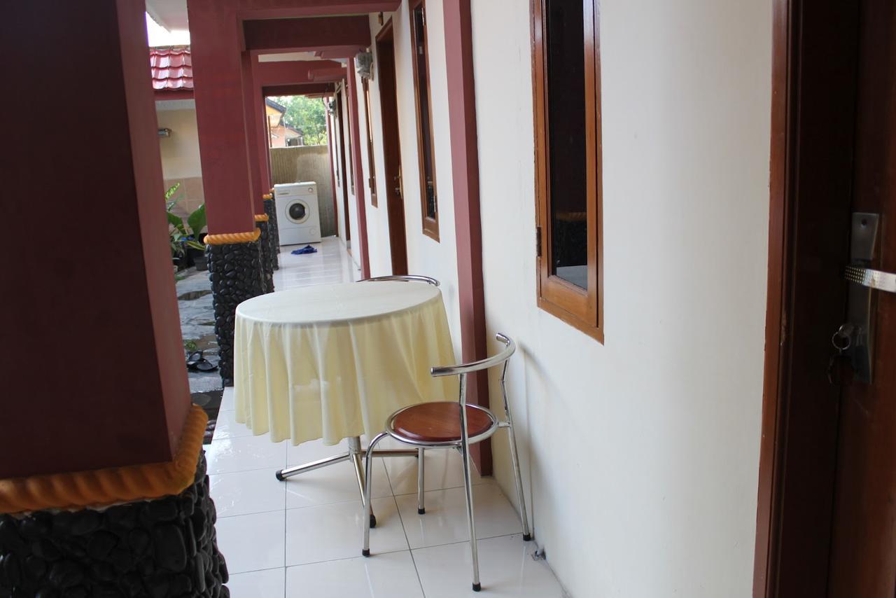 Pondok Cemara Hotel Medan Kültér fotó