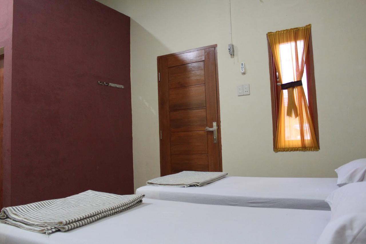 Pondok Cemara Hotel Medan Kültér fotó