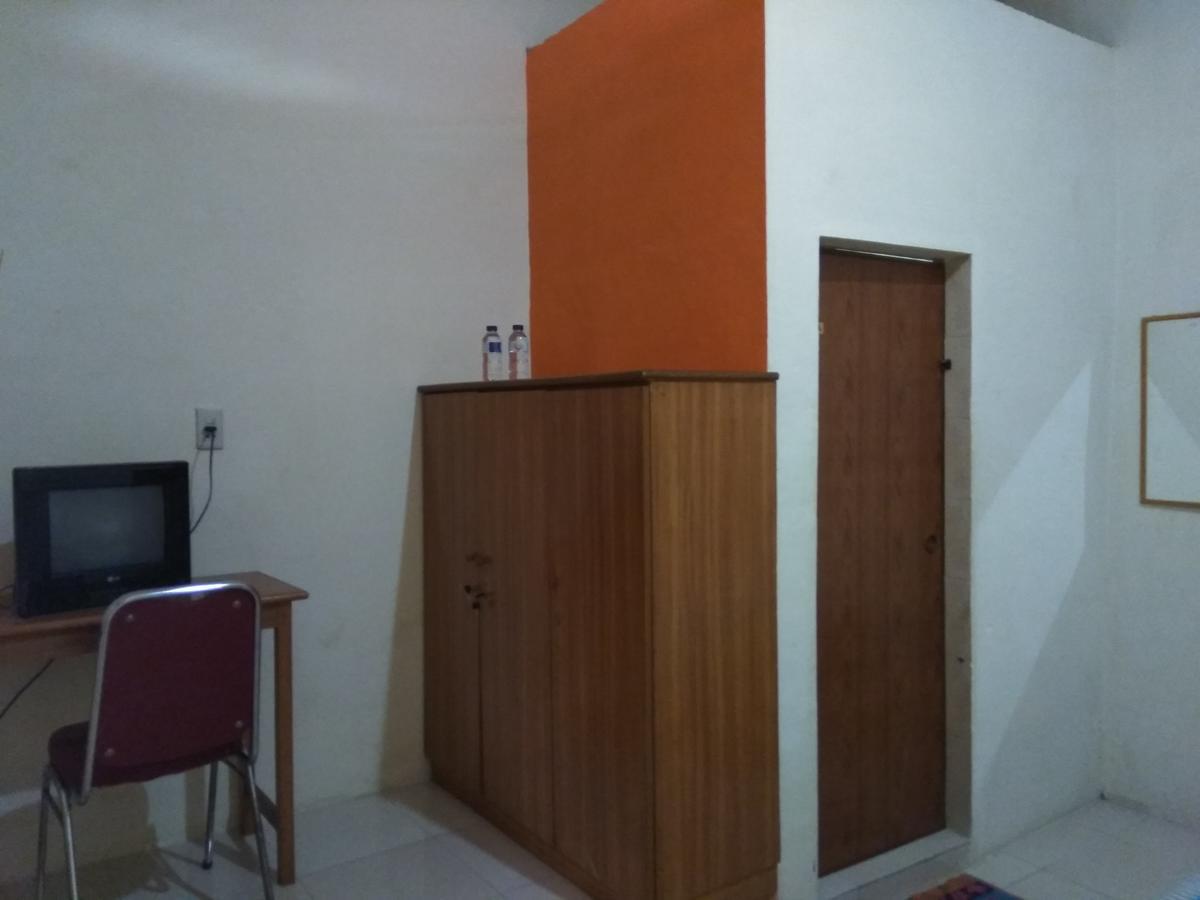Pondok Cemara Hotel Medan Kültér fotó