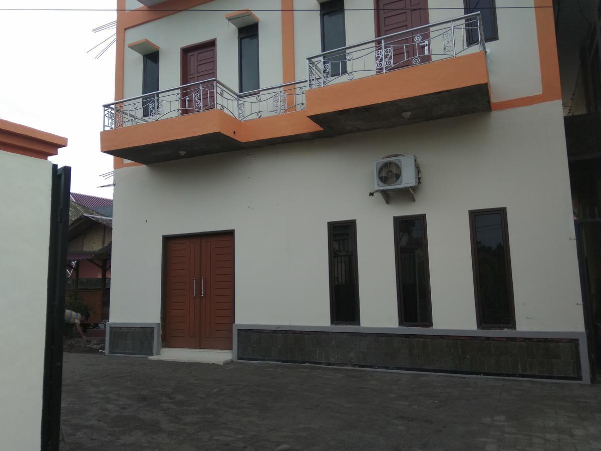Pondok Cemara Hotel Medan Kültér fotó