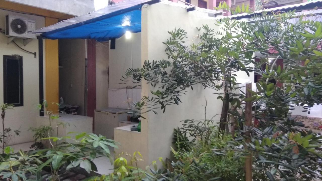Pondok Cemara Hotel Medan Kültér fotó