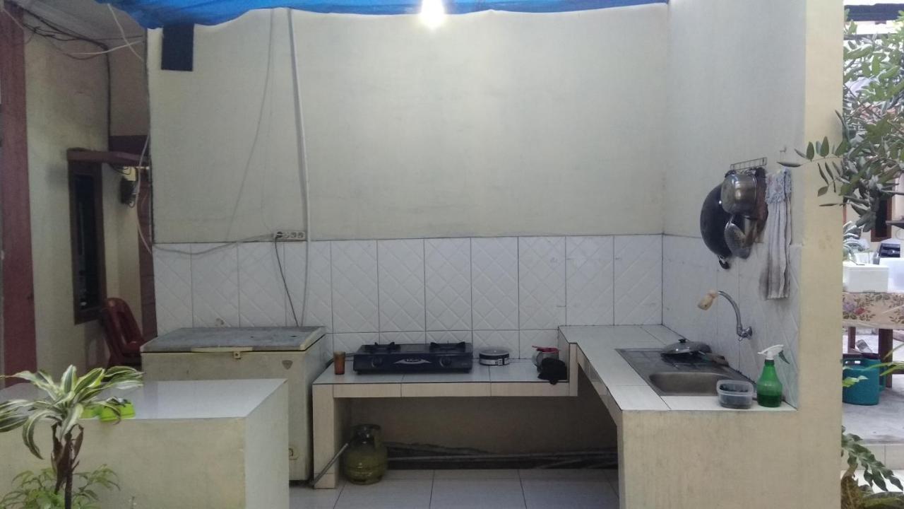Pondok Cemara Hotel Medan Kültér fotó